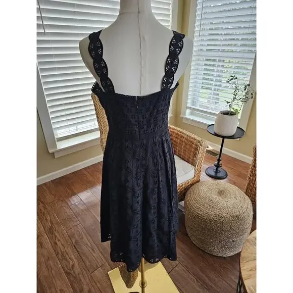 ANN TAYLOR Black Lace Strap Eyelet Flare Dress Women's Size 4 NWT - Picture 4 of 9